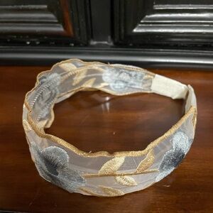 Girl’s Embroidered Floral Sheer Headband in Gold and blue new